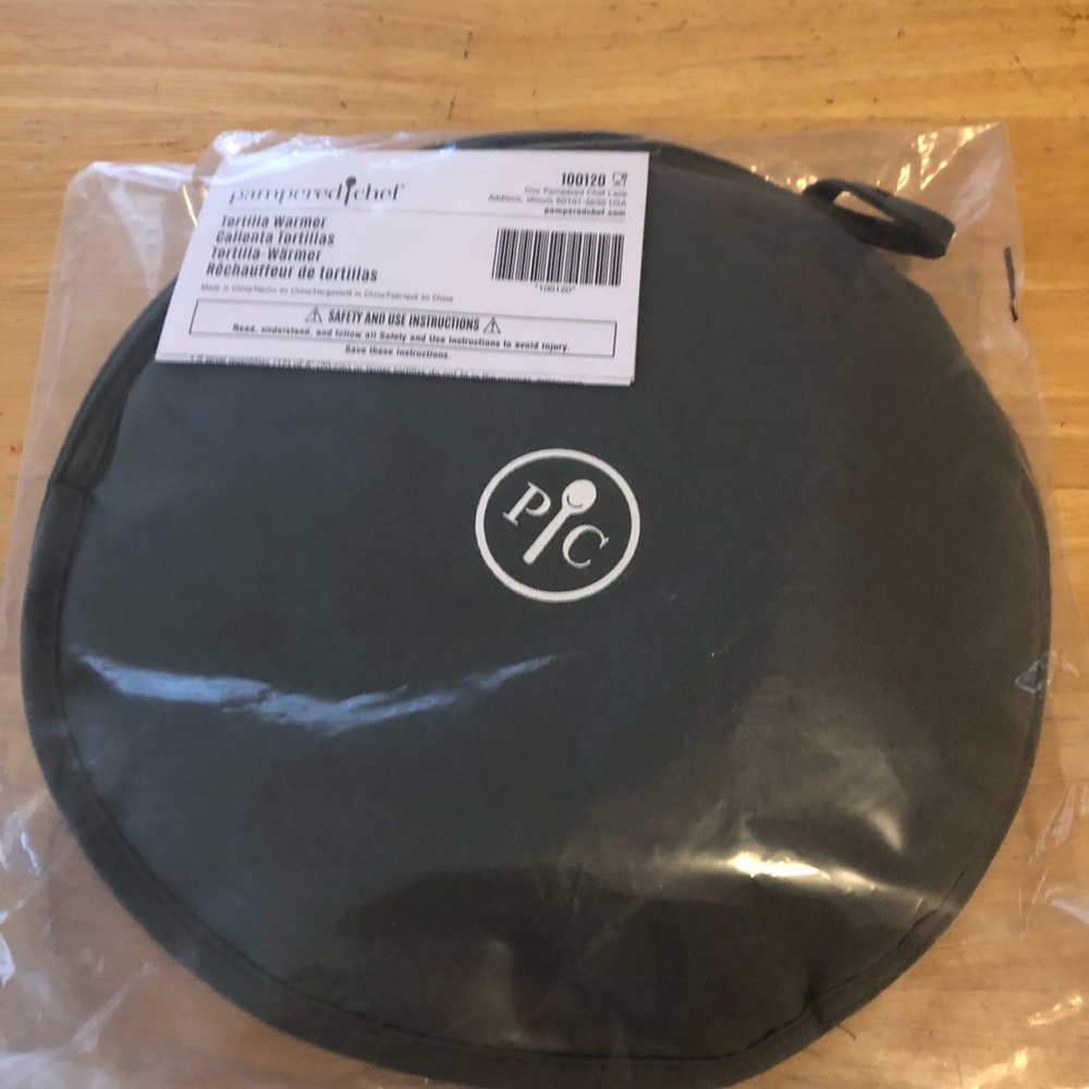 Pampered Chef Tortilla Warmer